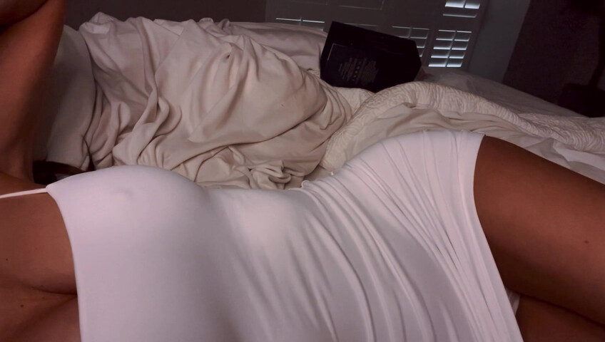 Anne ASMR - Sneaking into your girlfriends bedroom