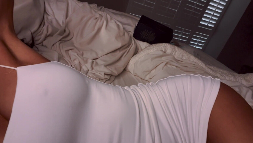 Anne ASMR - Sneaking into your girlfriends bedroom