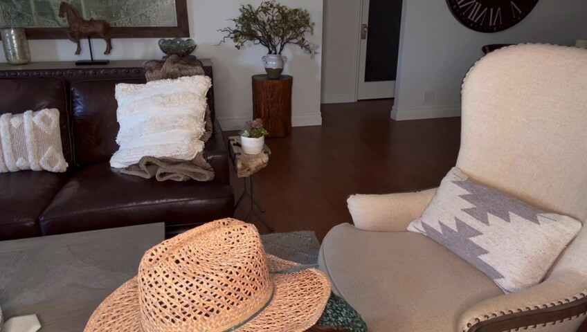 Anne ASMR - Southern Comfort