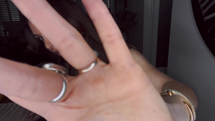 Anne ASMR - Study Partner hypnotizes you