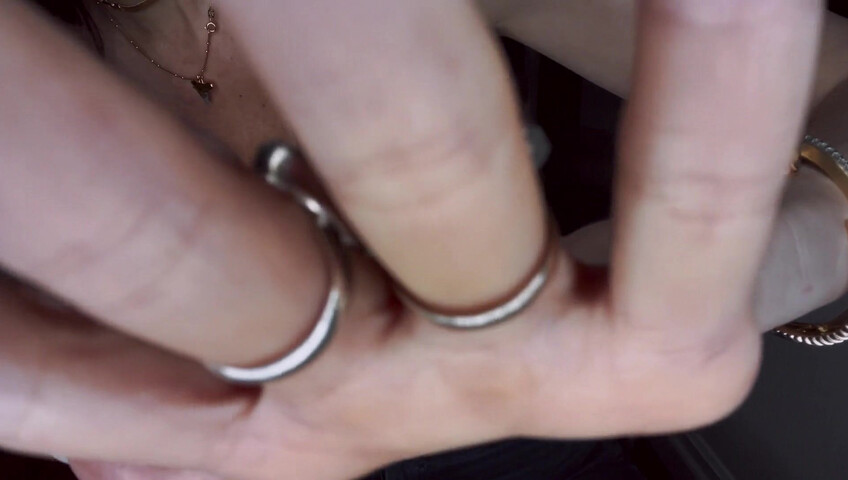 Anne ASMR - Study Partner hypnotizes you