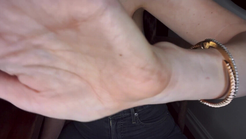 Anne ASMR - Study Partner hypnotizes you