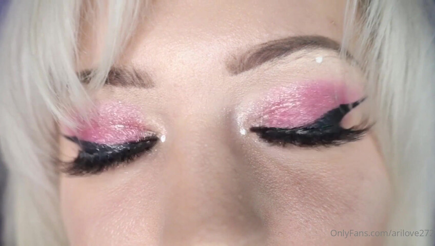 AriLove - 22 July 2025 - ASMR Eye Contact & Slow Suck Challenge