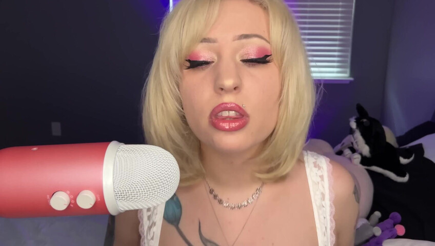 Arilove ASMR - 16 May 2025 - Girlfriend ASMR - Tingly Whispers and Kisses