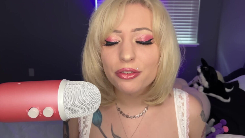 Arilove ASMR - 16 May 2025 - Girlfriend ASMR - Tingly Whispers and Kisses