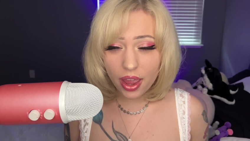 Arilove ASMR - 16 May 2025 - Girlfriend ASMR - Tingly Whispers and Kisses