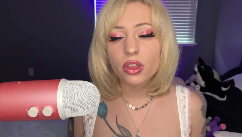 Arilove ASMR - 16 May 2025 - Girlfriend ASMR - Tingly Whispers and Kisses