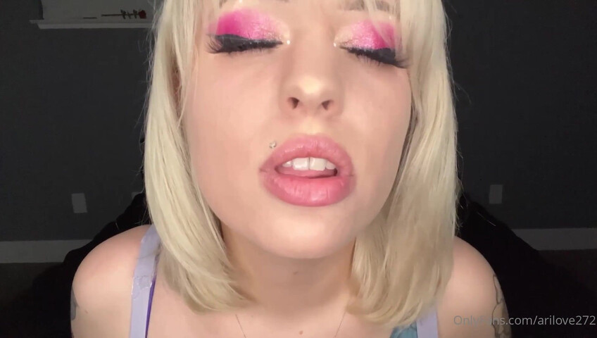 Arilove ASMR - I Miss You Kisses and Mouth Sounds ASMR