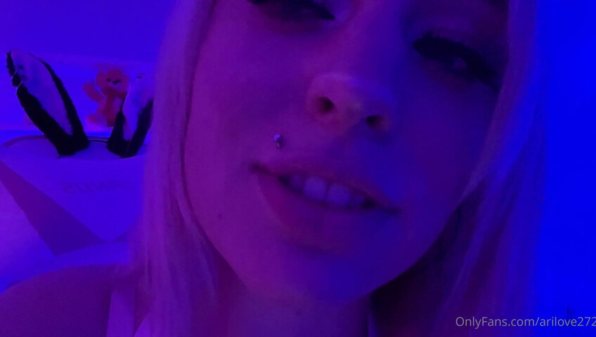 Arilove ASMR - Layered Lens Licking ASMR