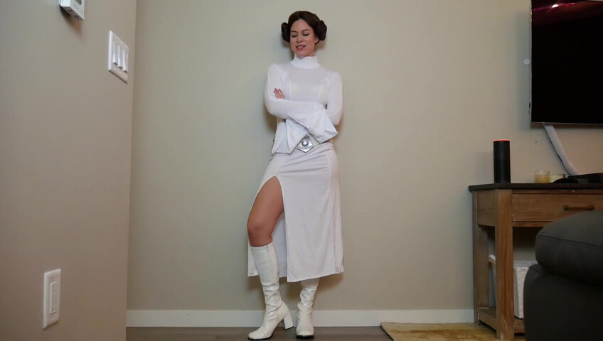 Ashley Alban - The Enslavement Of Princess Leia Part I