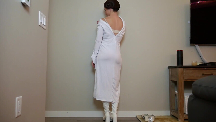 Ashley Alban - The Enslavement Of Princess Leia Part I