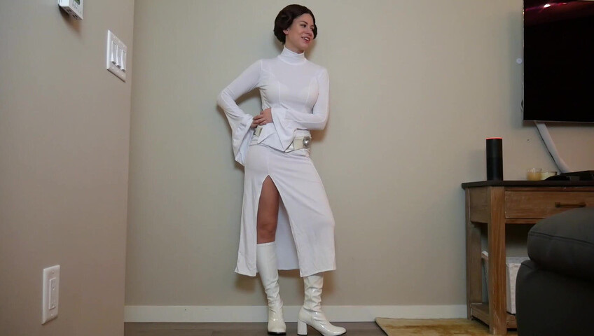 Ashley Alban - The Enslavement Of Princess Leia Part I