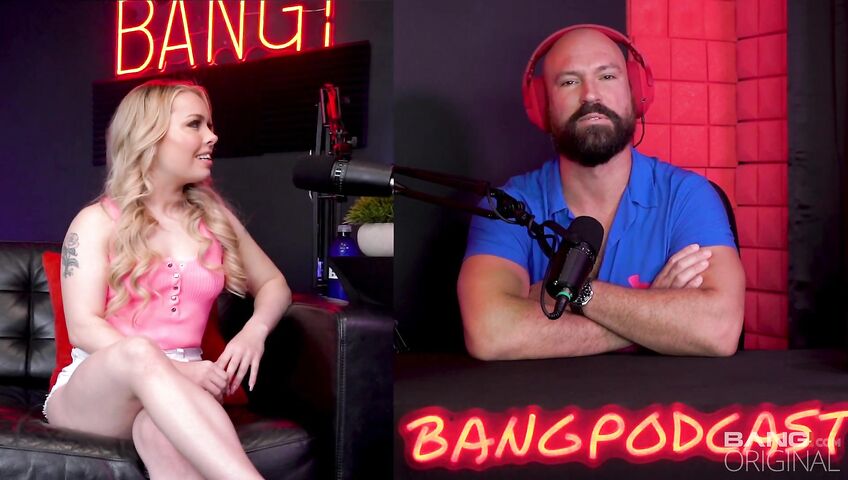 Haley Spades Gets Penetrated On A Podcast - Blowjob, Sex, American, Sex Tape, Sex Machine, Vagina Sex Machine, Podcast, Facial