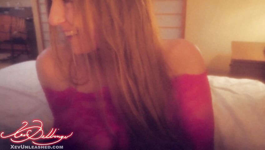 Xev Bellringer Teases Her Date - Seduction, Roleplay, Teasing, Boobs, Tits Out, Cleavage, Dirty Talk