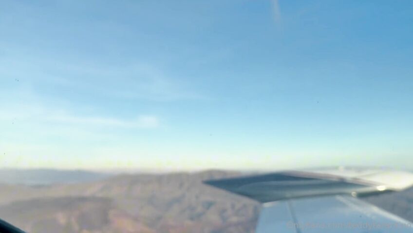 Kali Roses & Linda Lan's Private Plane Threesome - Sex, Threesome, Blowjob, Lesbian, Big Ass, Big Boobs, Big Tits, Tattoos, Blonde PAWG, MFF, FFM Threesome, Dick Riding, Dick Sharing, Airplane, Mile High Club