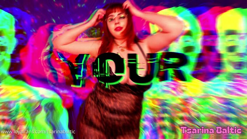 Skye Summers - Getting both Holes Pounded by Fuck-Machine