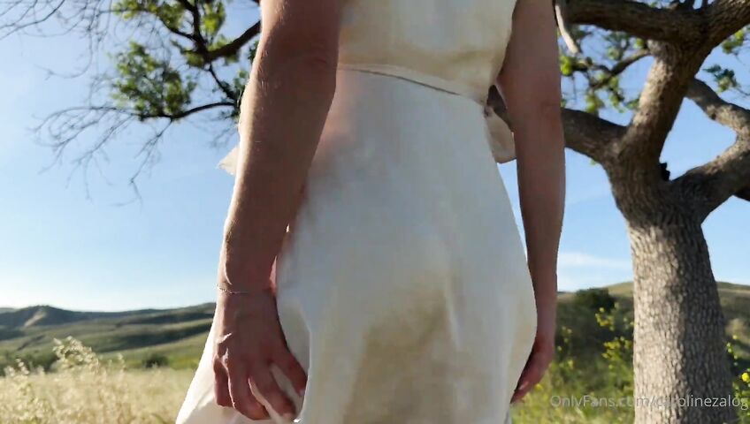 Caroline Zalog Tries On Different Lingerie During A Picnic - Seduction, Outdoor, Lingerie, Ass, Teasing, Shaved Pussy, Picnic, Nature