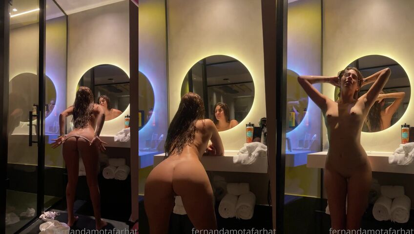 Fernanda Mota Farhat Twerks In Front Of A Mirror - Striptease, OnlyFans Model, OnlyFans, Mirror Play, Perfect Pussy, Perfect Tits