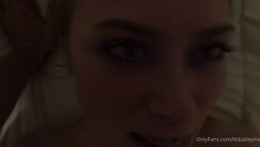 ItsBaileyNix Gets Fucked Raw In Missionary - Sex, Handjob, Navel Piercing, Shaved Pussy, Missionary, POV