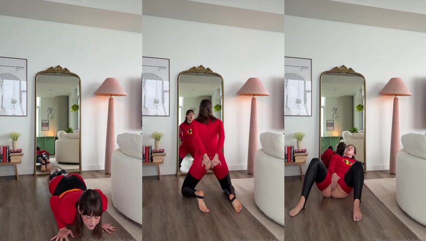 Jules Ari Fingers Her Pussy As Elasti Girl - Masturbation, Feet, Cosplay, Fingering, Solo, Flexible, Mirror Play, Pussy Rubbing, Clit Rubbing, Small Tits, OnlyFans Model