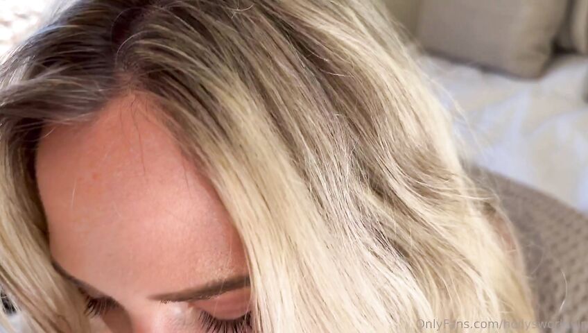 Katy Hollick's First Anal Sex - Anal, Sex, Blonde, Blonde Anal, Blonde Blowjob, Hot Blonde, European, Spanish, Natural Body, Natural Tits, Anal Plug, Butt Plug, Shaved Pussy, Blowjob, Moaning, Oral Sex, Doggy Style, Drilled, Backshots, Bedr