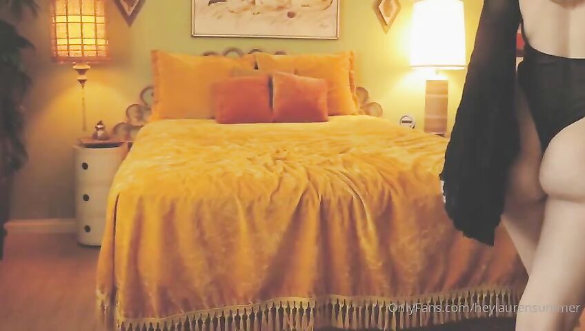 Lauren Summer's Seductive Topless Tease - Seduction, Model, Brunette, American, Topless, Eye Contact, Slow Motion, Natural Body, Big Boobs, Bedroom, Big Ass, Tits Out, On The Phone, OnlyFans, OnlyFans Model