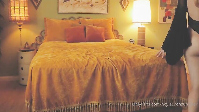 Lauren Summer's Seductive Topless Tease - Seduction, Model, Brunette, American, Topless, Eye Contact, Slow Motion, Natural Body, Big Boobs, Bedroom, Big Ass, Tits Out, On The Phone, OnlyFans, OnlyFans Model