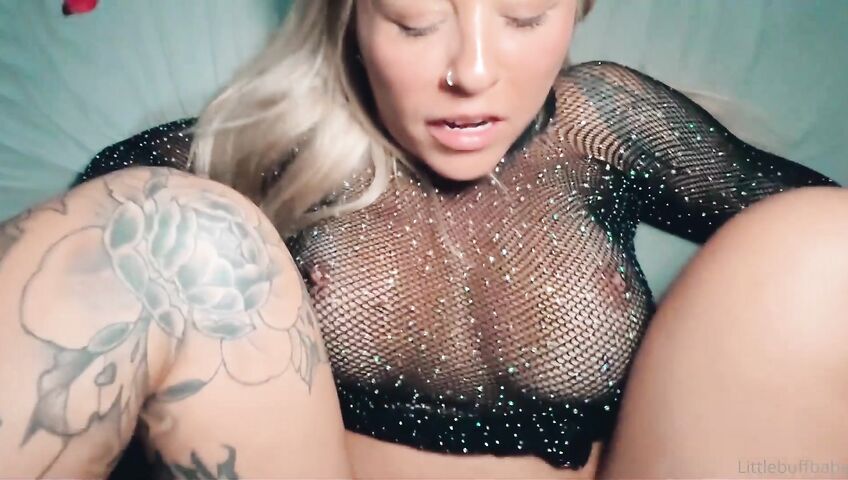 Littlebuffbabe Gets Banged On The Bed - Blowjob, Sex, Heels, Tattoos, Blonde, Blonde Blowjob, Big Ass, Big Boobs, Big Tits, Pussy Rubbing, Oral Sex, Doggy Style, Moaning, Navel Piercing, Cowgirl, Missionary, Cum In Mouth, Cumshot