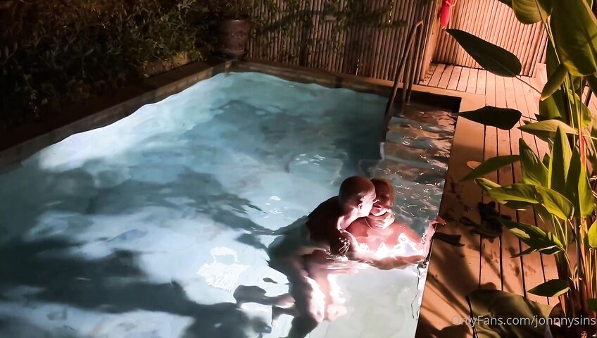 Sienna Day Gets Fucked In The Pool By Johnny Sins - Blowjob, Sex, Outdoor, European, British, Blonde, Blonde Blowjob, Hot Blonde, Blonde MILF, MILF, MILF Blowjob, MILF Ass, Busty MILF, Swimming Pool, Wet, Bald Man, OnlyFans, OnlyFans Model,