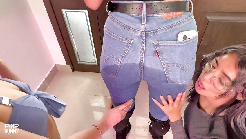 Three Girls Licking Their Wet Jeans - Seduction, Teasing, Jeans, Piss, Peeing, Wetting, Wet, Tattoos, Licking, Glasses