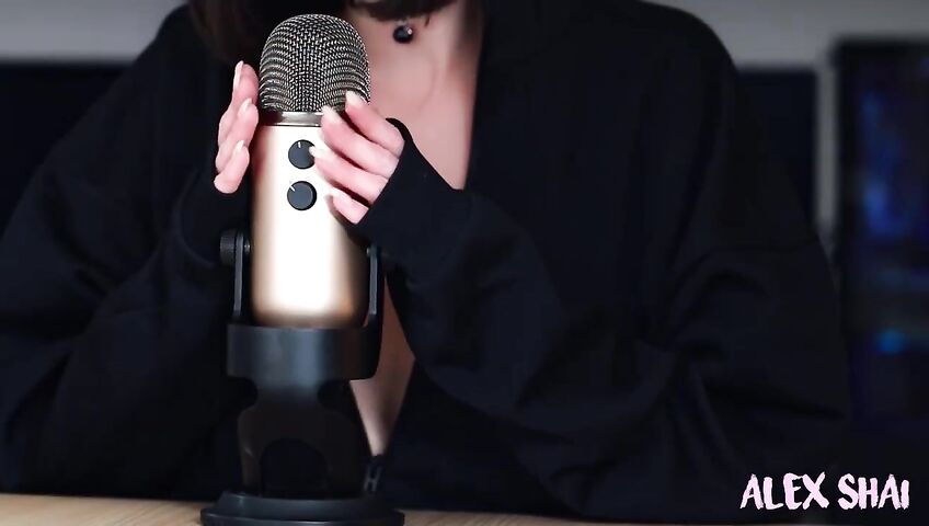 Alex Shai Intense Kissing Asmr Video
