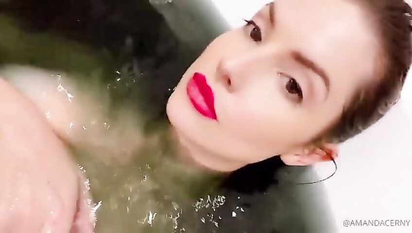 Amanda Cerny Nude Bathing Onlyfans Leaks Video