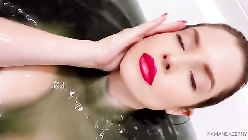 Amanda Cerny Nude Bathing Onlyfans Leaks Video