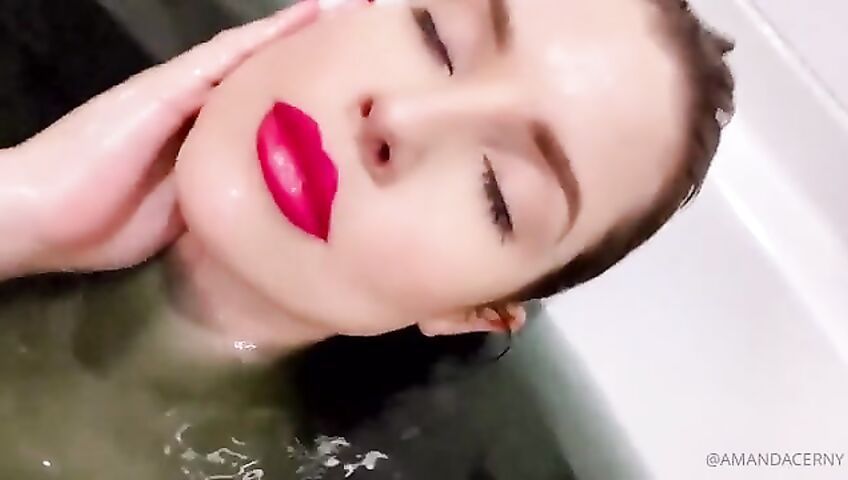 Amanda Cerny Nude Bathing Onlyfans Leaks Video