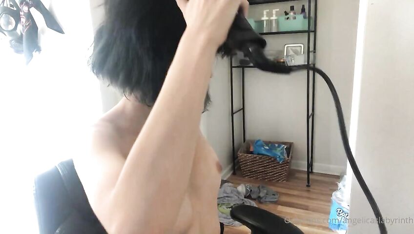 Angelica Topless Angelicaslabyrinth Hair Straightening Leaked Video