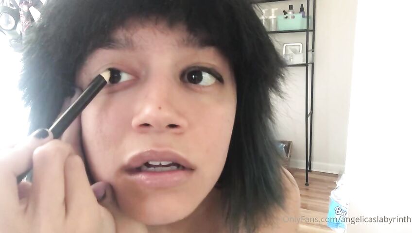 Angelica Topless Angelicaslabyrinth Hair Straightening Leaked Video