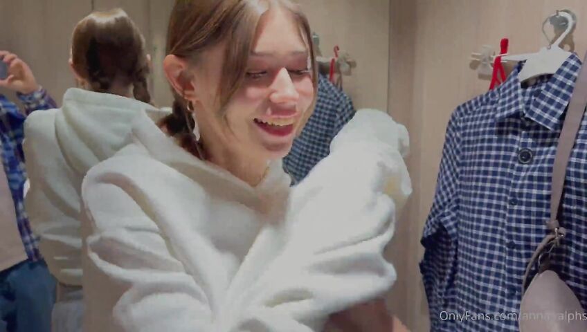 Anna Ralphs Went Shopping And Forgot Money Ed Nopqrs