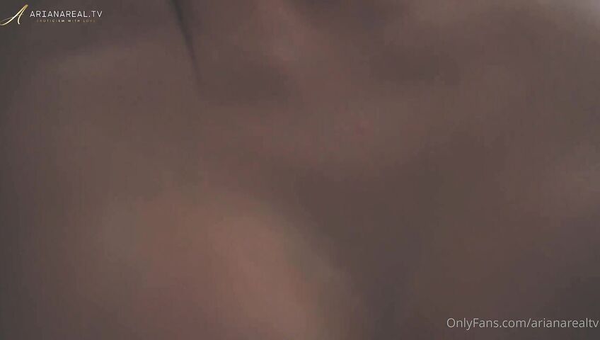 Arianarealtv Nude Striptease Masturbating 