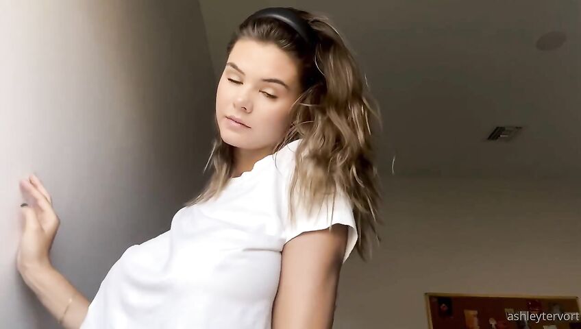 Ashley Tervort Tits See Through Wet Shirt 