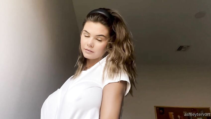 Ashley Tervort Tits See Through Wet Shirt 