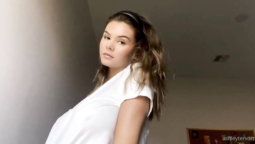 Ashley Tervort Tits See Through Wet Shirt 