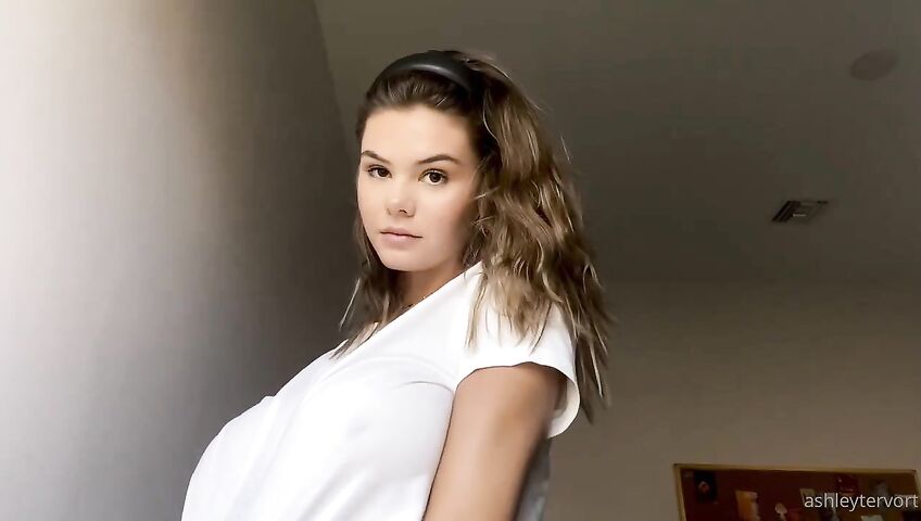 Ashley Tervort Tits See Through Wet Shirt 