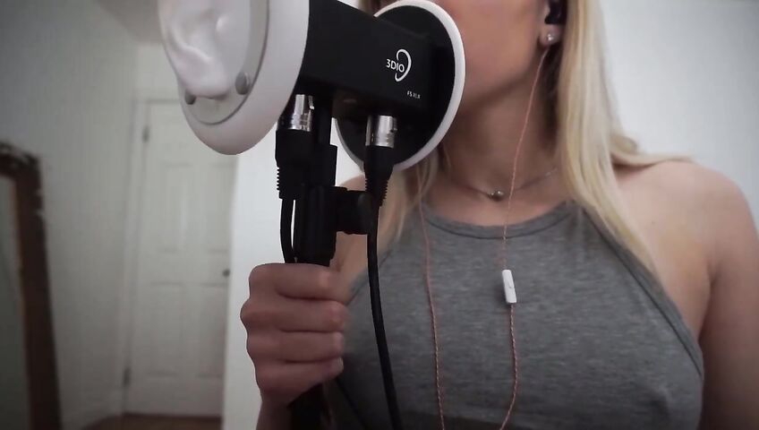 Asmr Claudy Patreon Ear Licking Video