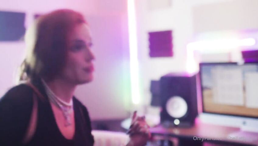 Bella Thorne Onlyfans Welcome Bitchesss