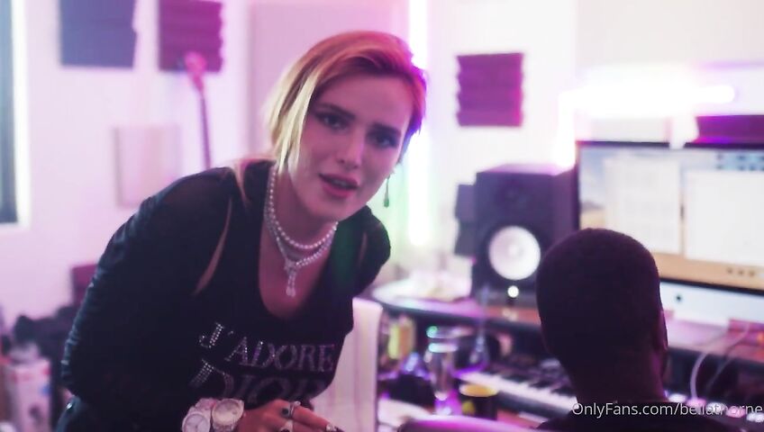 Bella Thorne Onlyfans Welcome Bitchesss