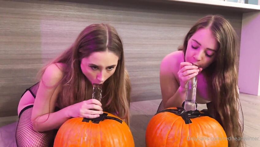 Bronwin Aurora Halloween Pumpkin Dildo Riding 