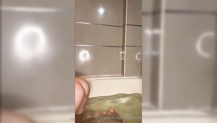 Catsara Nude Bathtub Dildo Fuck PPV