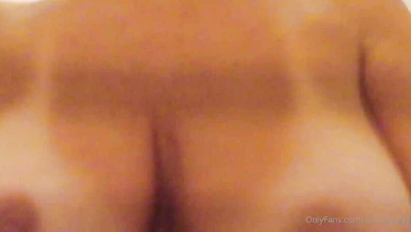 Corinna Kopf Big Boobs Teasing Close Up Ijkl