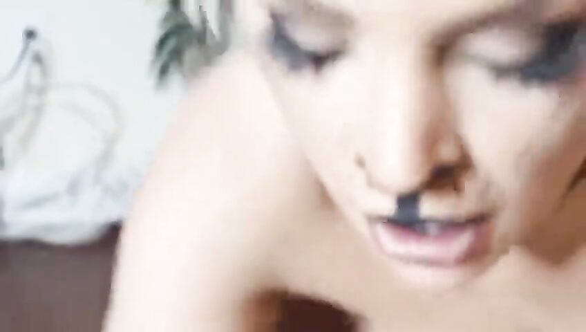 Courtney Stodden Nude Kitty Striptease