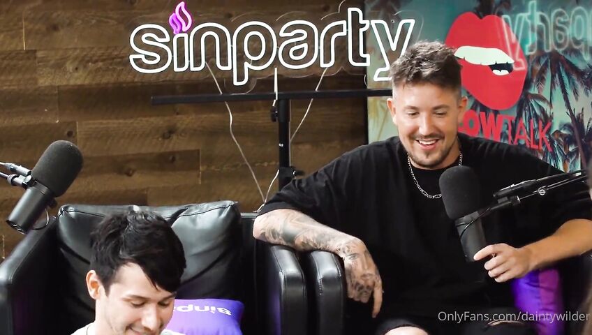 Dainty Wilder Pillow Talk Squirting On Podcast 2defa1